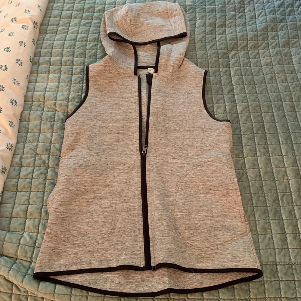 Lulu lemon vest